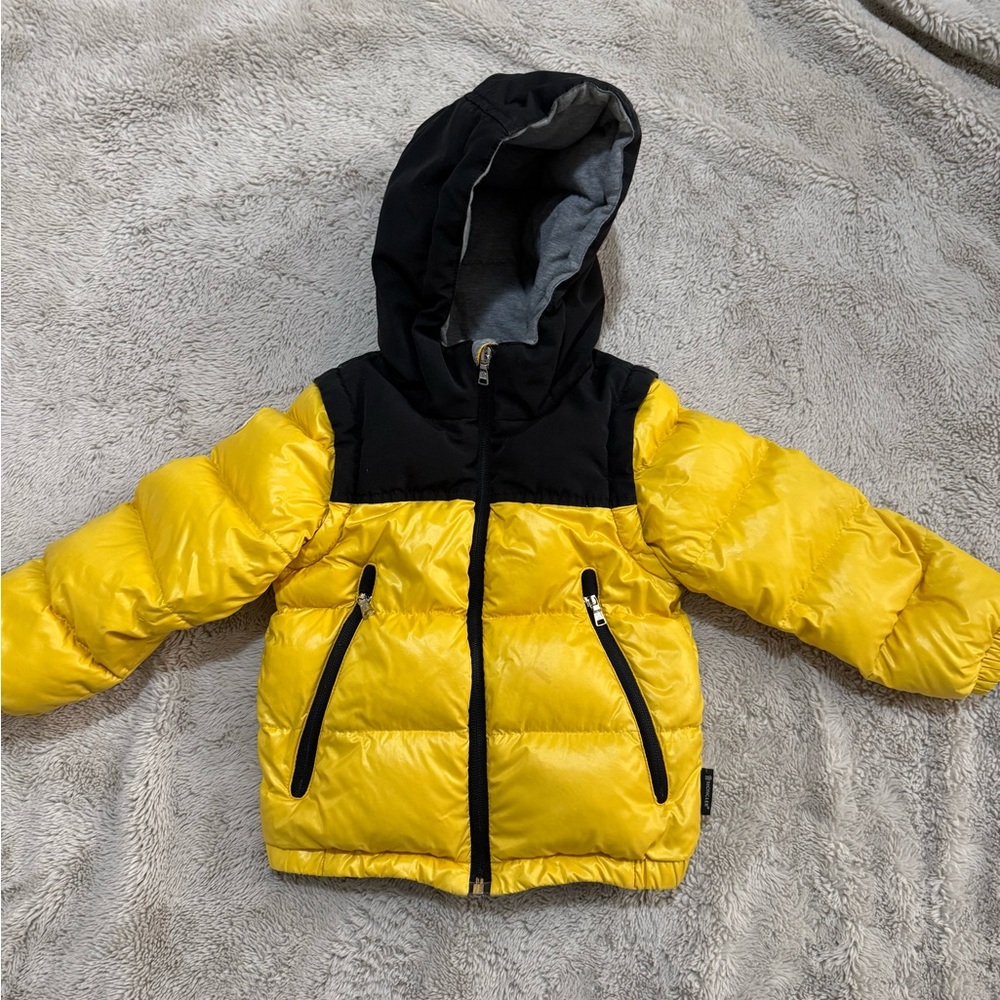 Moncler Toddler Puffer Jacket Size 3 Yellow Black Convertible Vest